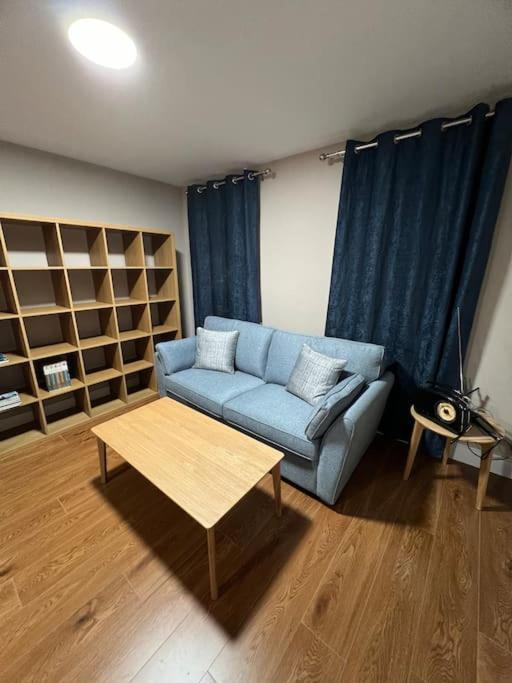 Blacklion Prime Location Apartment エクステリア 写真