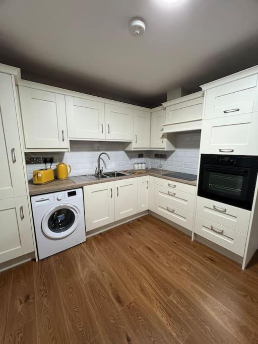 Blacklion Prime Location Apartment エクステリア 写真