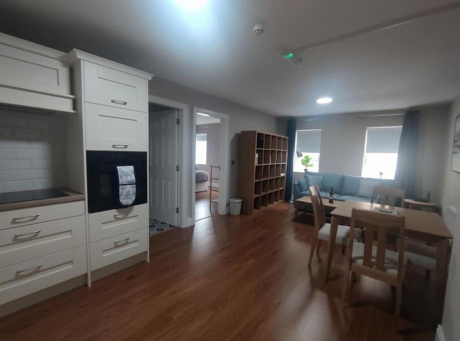 Blacklion Prime Location Apartment エクステリア 写真